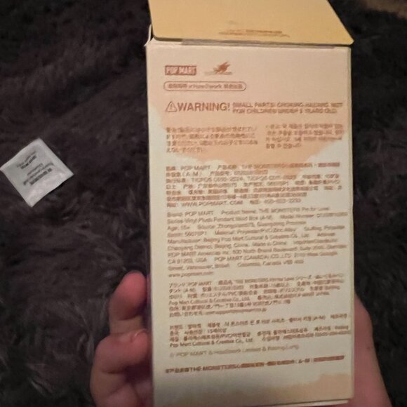 (Pop Mart) Pin For Love Labubu letter K - Picture 7 of 9